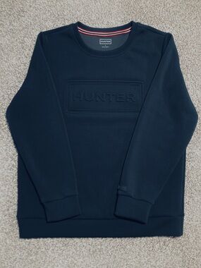 Hunter Brand Women’s Embossed Logo Crewneck Sweater